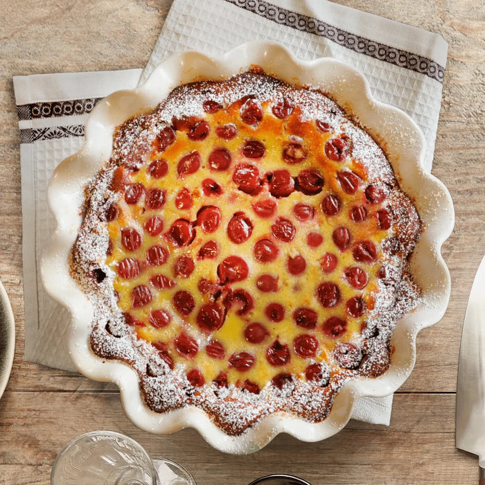 Deep Ruffled Pie Dish | Emile Henry