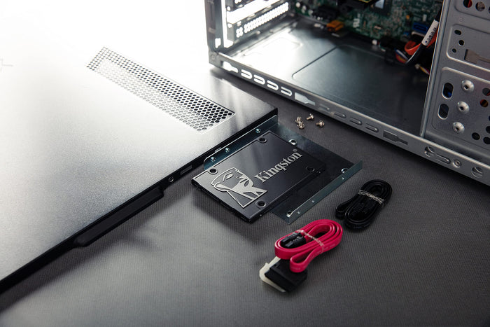 Kingston KC600 SSD SKC600/256G Internal SSD 2.5" SATA Rev 3.0, 3D TLC, XTS-AES 256-bit encryption