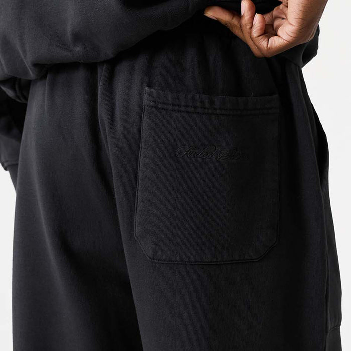 Oval Appliqué Open Hem Jogger | Washed Black