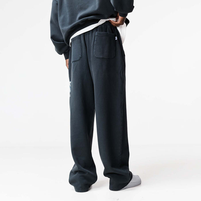 Blackletter Open Hem Jogger | Washed Black