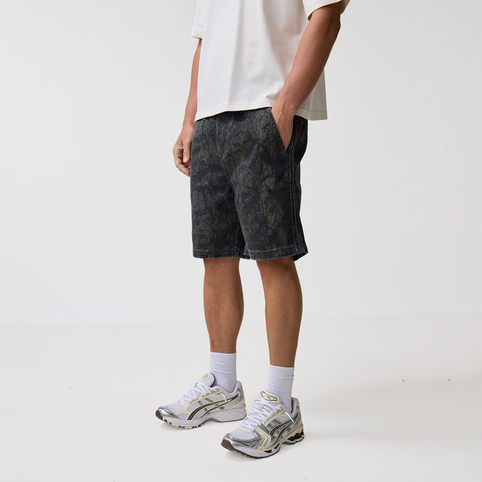 Essential Real Tree Camo Shorts | Charcoal