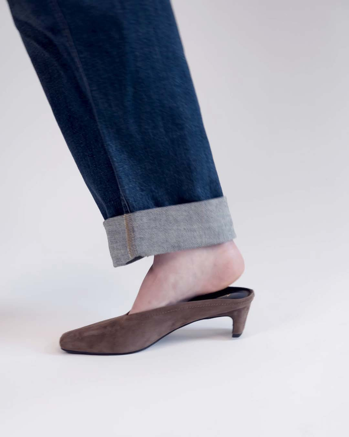 Harlow HIGH WAISTED BARREL JEANS Blue by Artemis