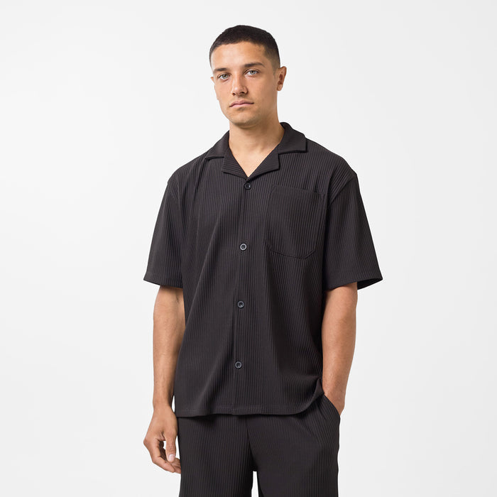 Men's  Black Short Sleeve Pleated Shirt  FadedStore Front View