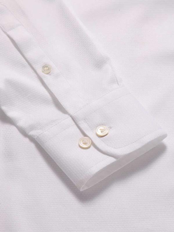 Tramonti White Solid Full Sleeve Single Cuff Tailored Fit Classic Formal Two Ply Mercerized Cotton Shirt