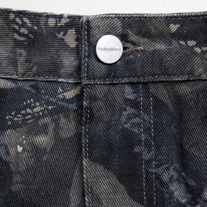 Tree Camo Print Shorts | Grey